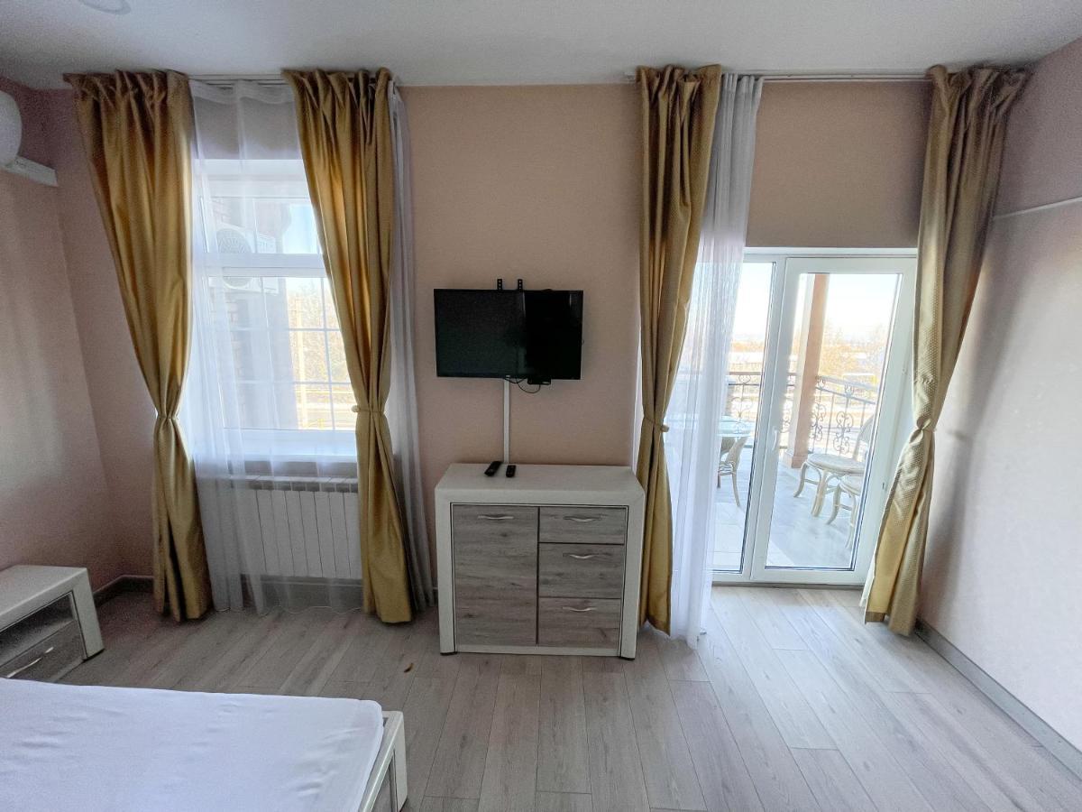 Resident Hotel Kaskelen Luaran gambar