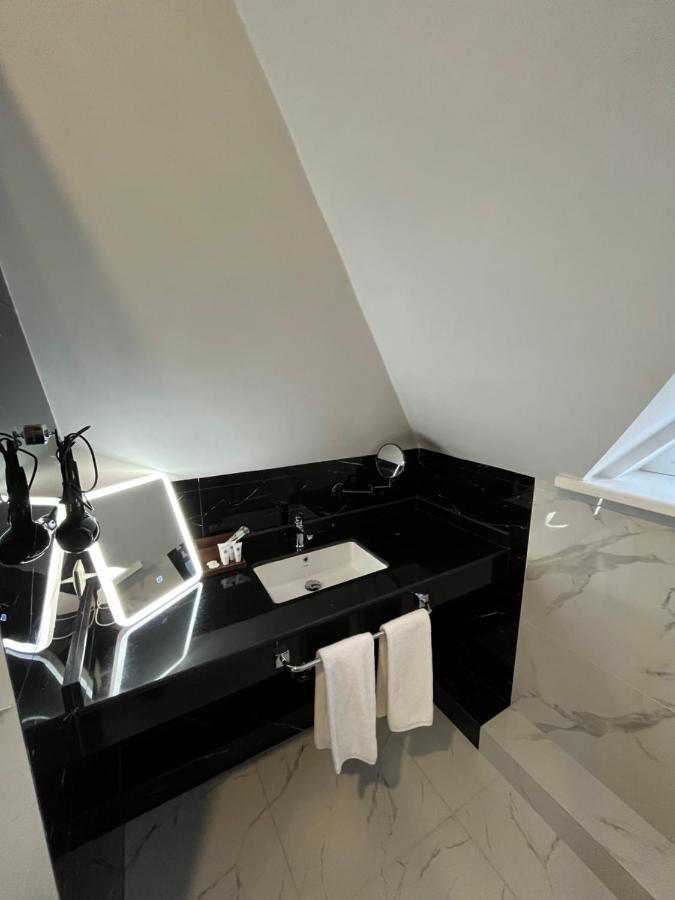 Resident Hotel Kaskelen Luaran gambar